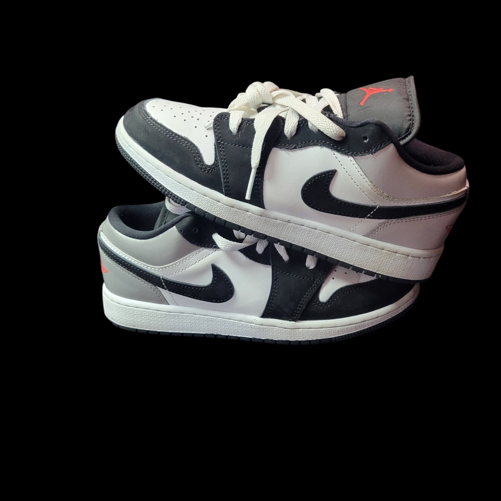 Nike Air Jordan 1 Low 4.5 Y  Black and White Sneakers with Red Accents Kids
